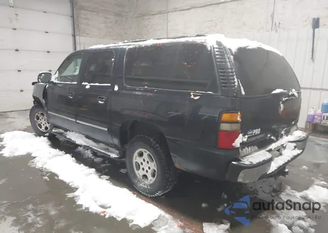 2005 Chevrolet Suburban 1500 Ls z USA, uszkodzony, nr VIN 3GNFK16Z95G101029